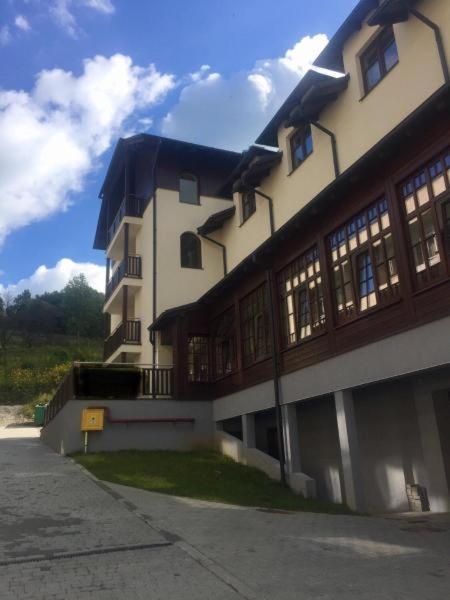 Gold Apartments Your Holiday Home Rodzinny 3 Krynica Zdroj Luaran gambar