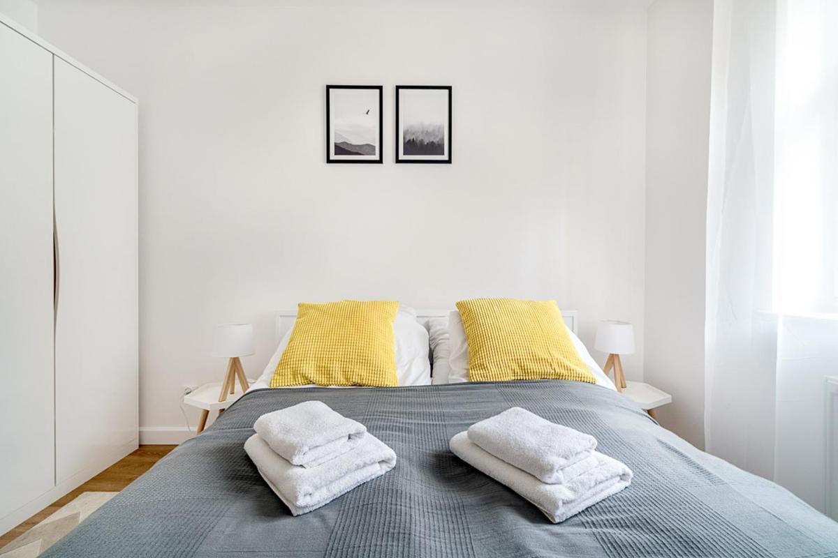 Gold Apartments Your Holiday Home Rodzinny 3 Krynica Zdroj Luaran gambar